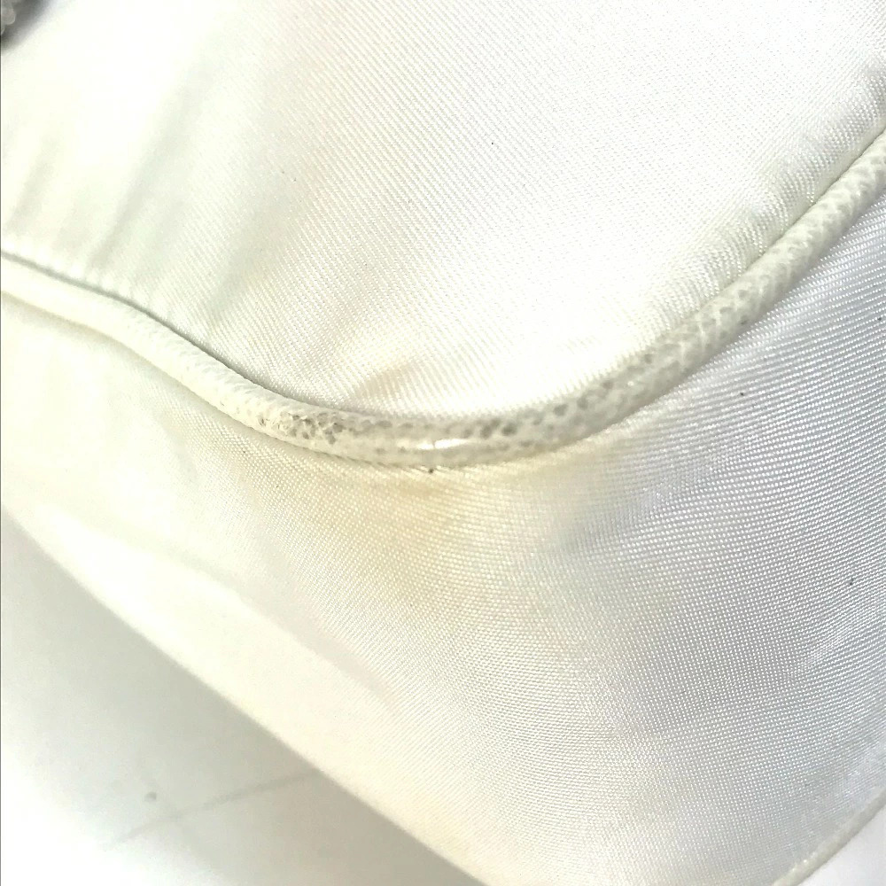 PRADA Triangle Logo Plate Edition Crossbody Bag Clutch Chain White - Picture 15 of 15